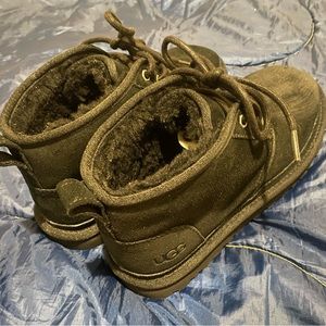 UGG Neumel Classic Booties